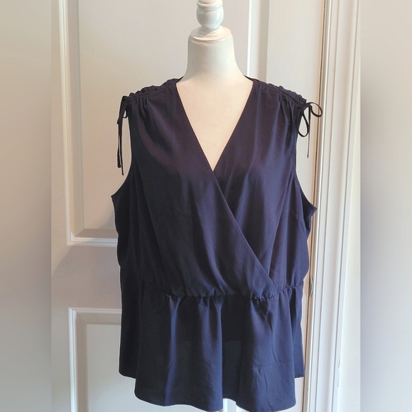 🌺Lane Bryant Peplum Top Drawstring Shoulder Sleeveless Night Sky - Picture 2 of 12
